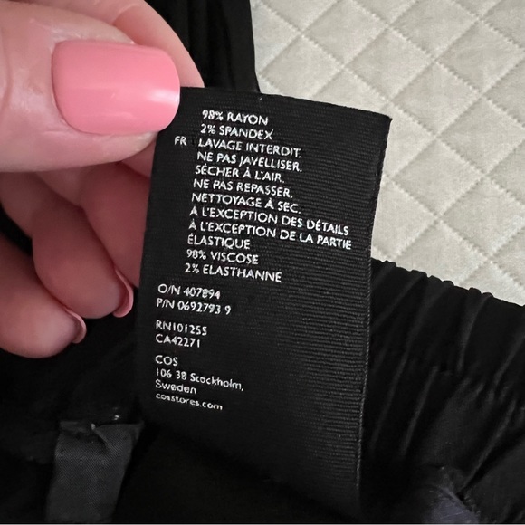 COS Pull On Pants Jogger Style Elastic Waistband Black Dress Pants Size 8 - Picture 10 of 14